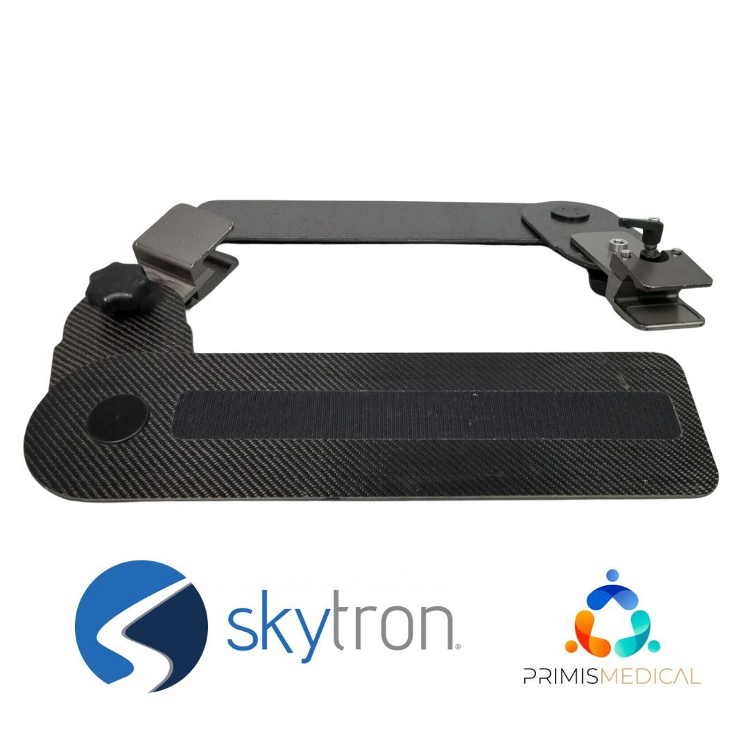 Skytron 3000 Pivoting Carbon Fiber Arm Boards 31x6" Set of 2 for Surgical Table