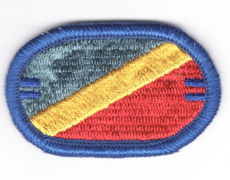 Army Airborne Oval Patch: 2nd Battalion, 82nd Aviation Regiment - merrowed edge