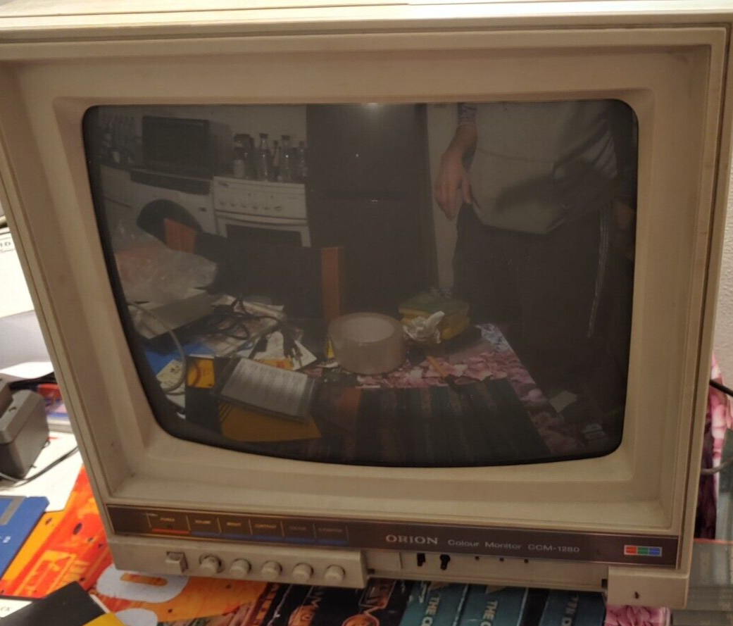 Orion CCM 1280 color monitor (Commodore 64/128) + power cable working