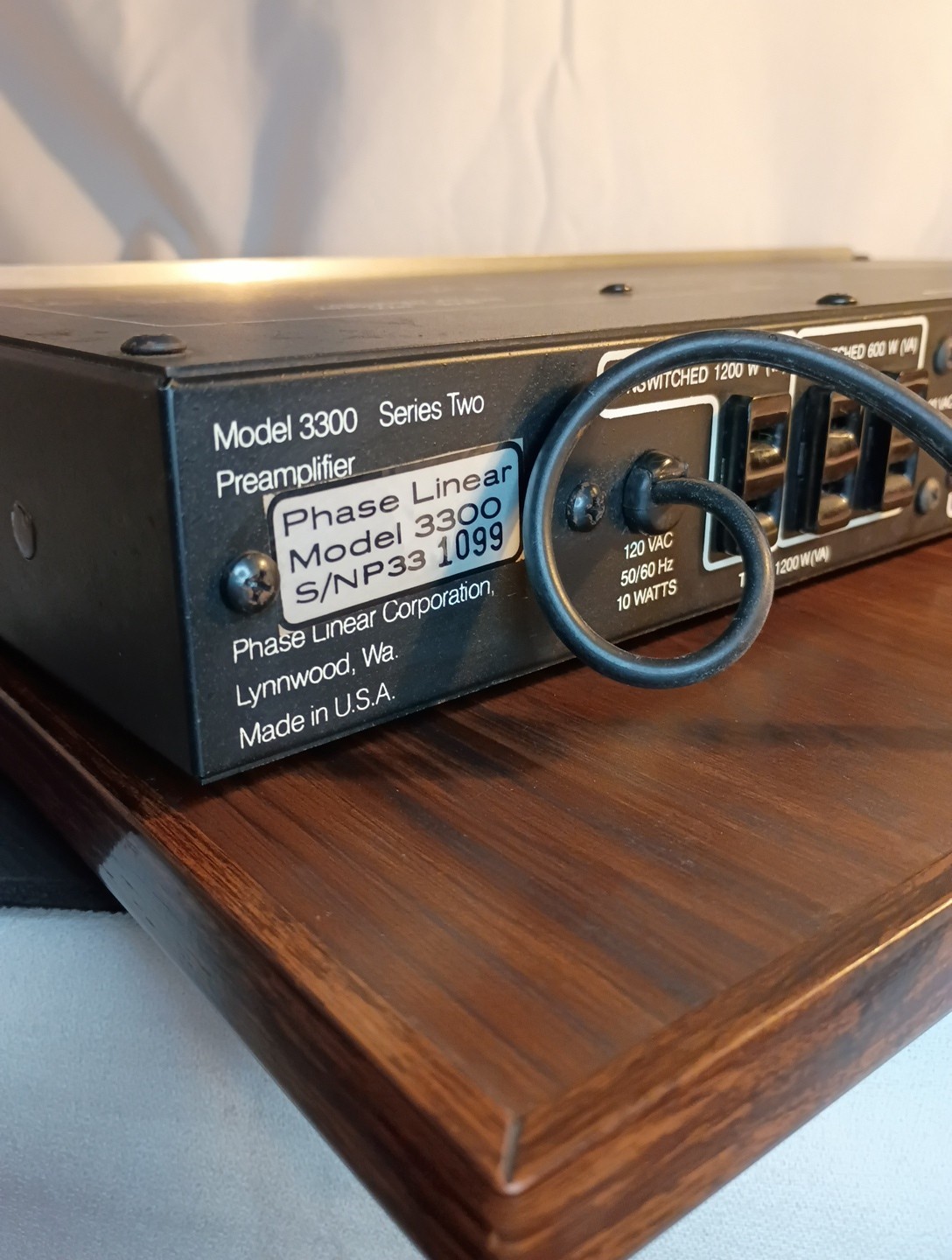 🔥PHASE LINEAR Model 3300 Series Two Preamplifier 80's w/Rack Handles Silverface