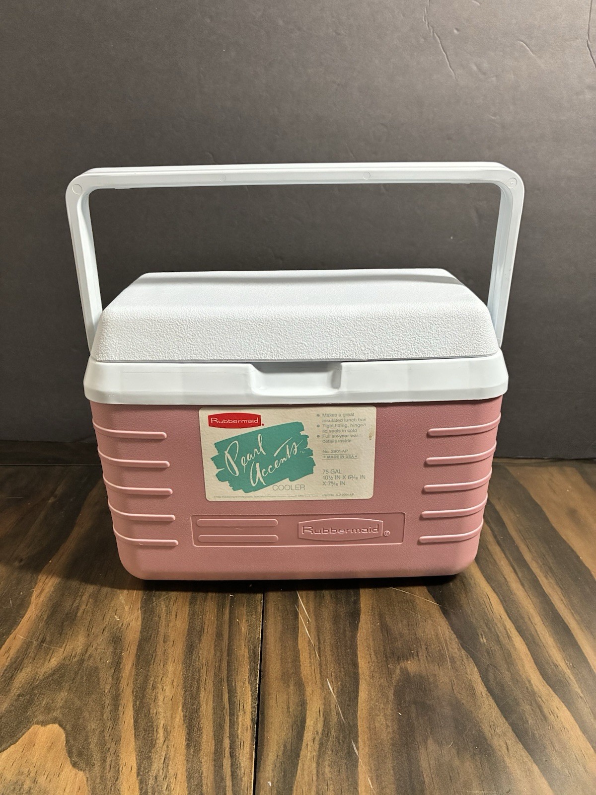 RARE Rubbermaid Pearl Accents Cooler in a pink and white color