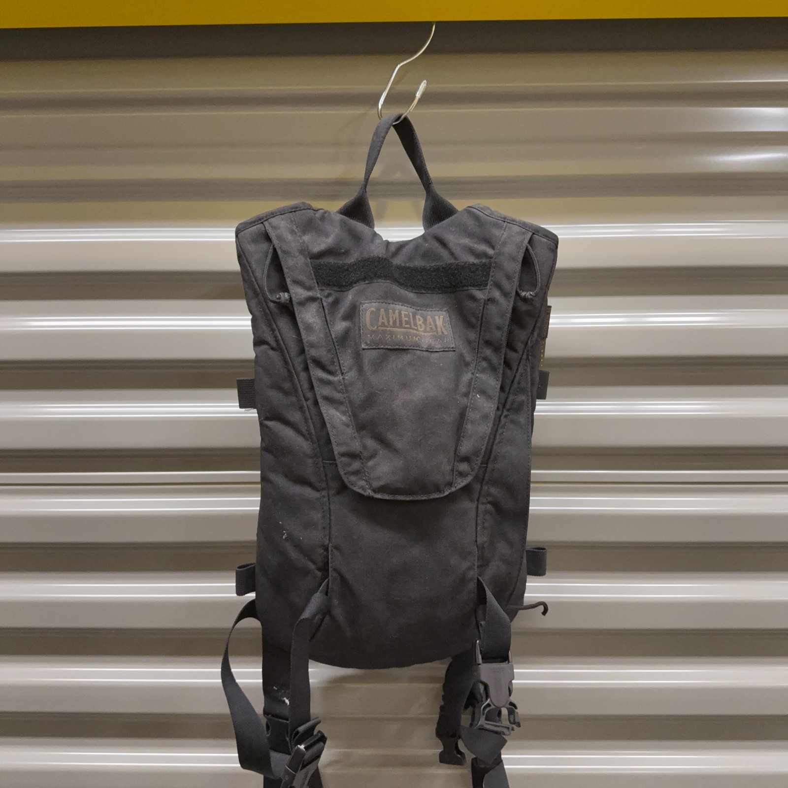 CamelBak Maximum Gear 3L Hydration Backpack Black Outdoor w Bladder