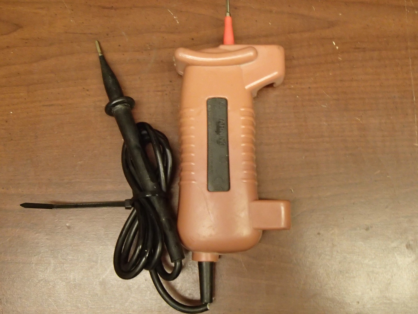Southwire 411605 Electrical Tester