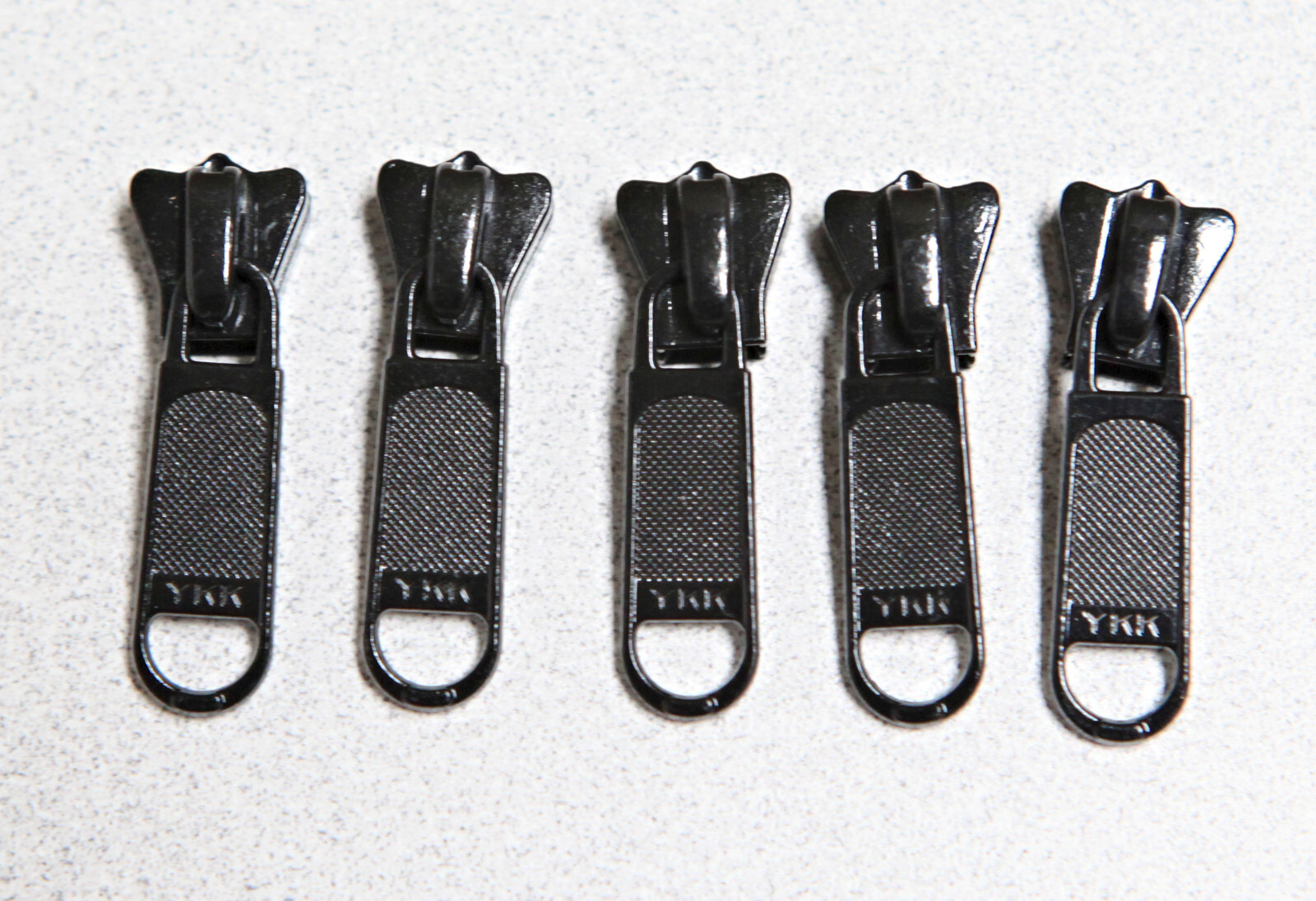 YKK Black #5VS Single Pull Metal Sliders for Vislon Zipper, Pkg of 5 pieces