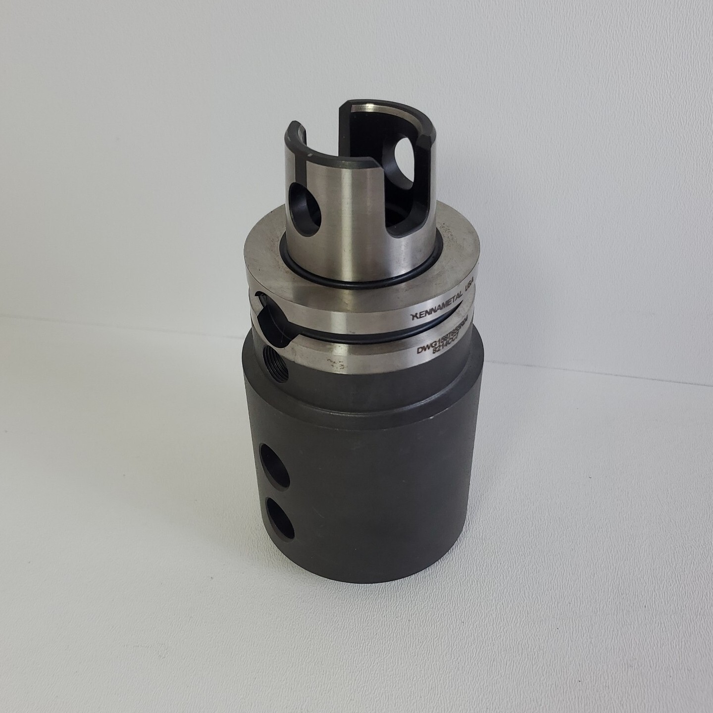 Kennametal 1587655R04 8214CC7 Cutting Tool Holder DWG-1587655-R04