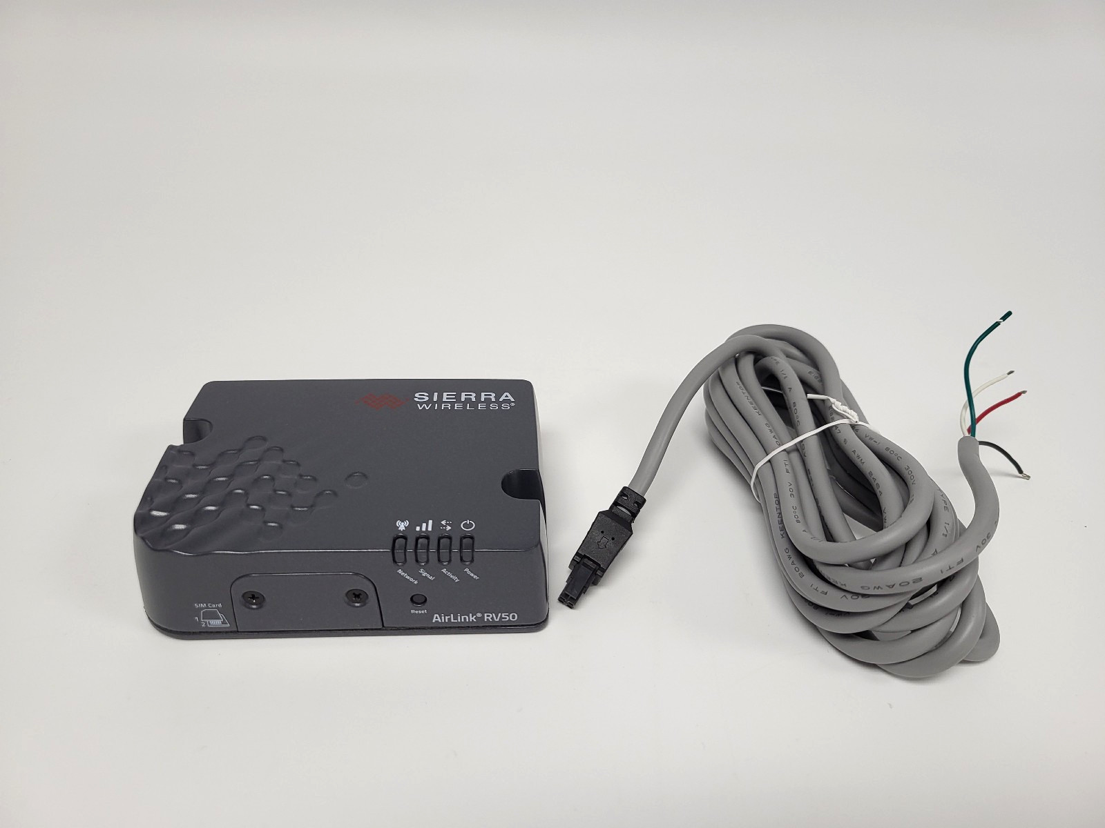 Sierra Wireless RV50X AirLink 4G LTE Gateway Cellular Router (NA, EMEA) w/Cable