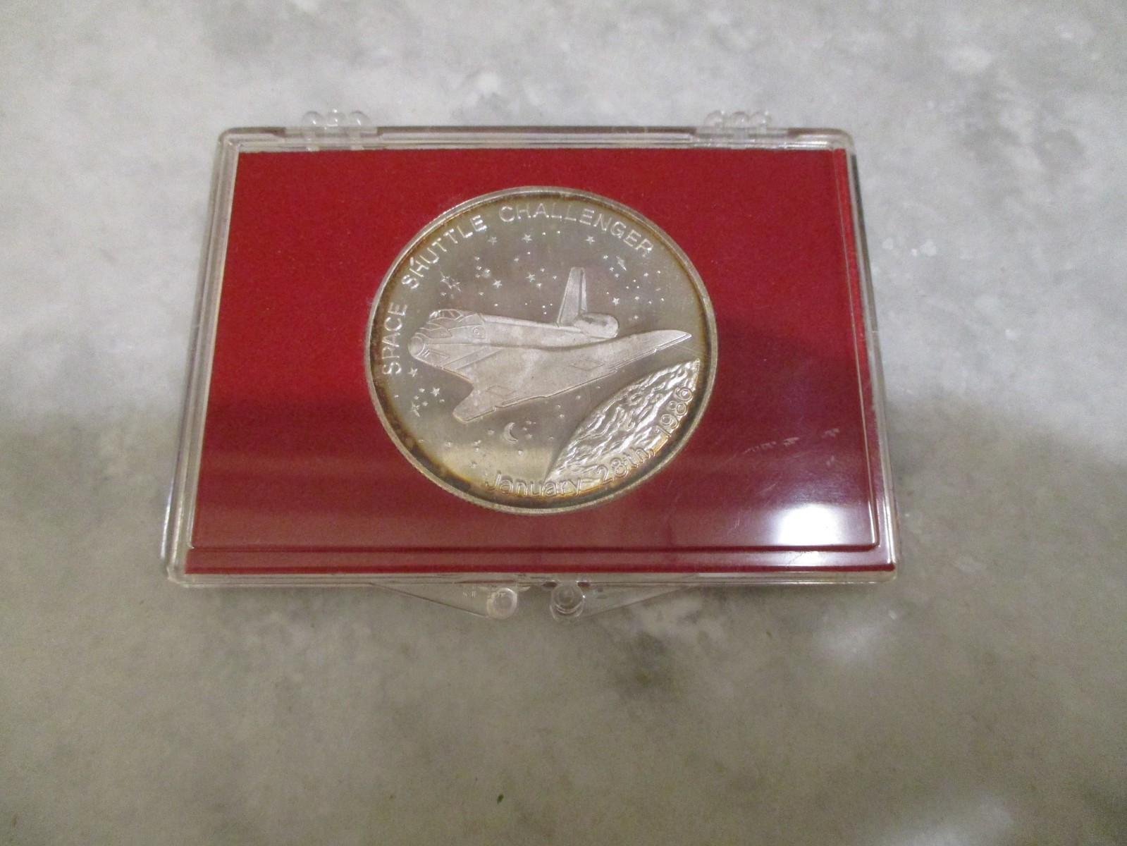 NASA SPACE SHUTTLE CHALLENGER SILVER COINS-2 IN MEMORY.999 +RETURN TO SPACE .925