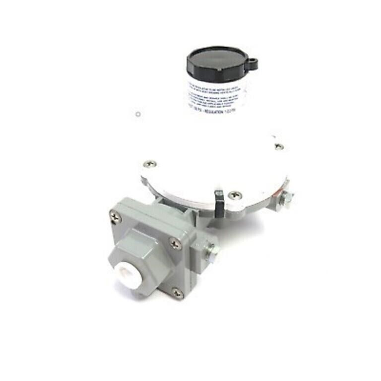 KOSAN CAVAGNA 988TW-27 TWIN STAGE LPG REGULATOR 2PSI 1/4" x 3/4" NPT 450,000 BTU