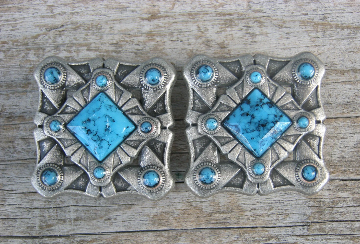 Nickel Turquoise Stones Square Conchos Set of 2 Chicago Screw 1-/4"