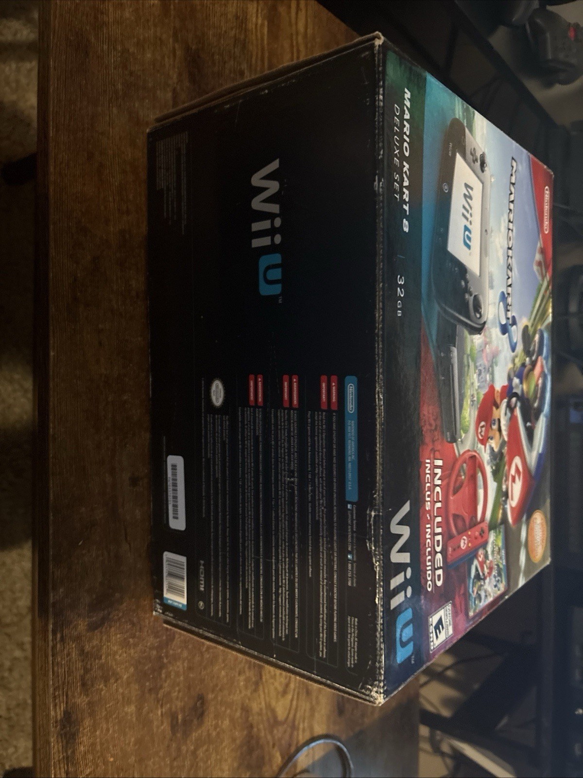 NINTENDO WII U MARIO KART 8 BUNDLE VIDEO GAME CONSOLE BOX ONLY *NO SYSTEM*