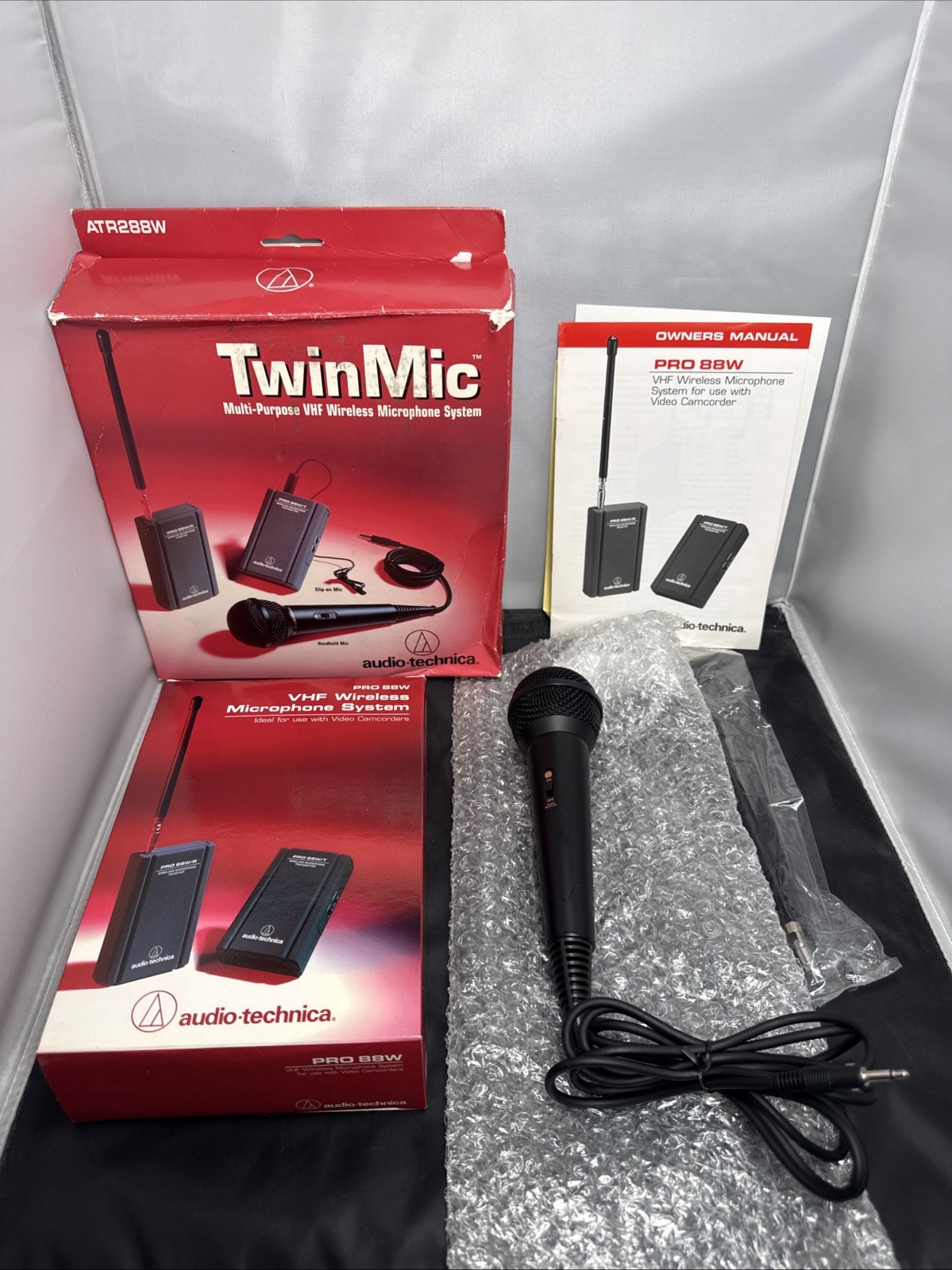 Audio-Technica ATR288W Multipurpose VHF Wireless Professional Microphone System