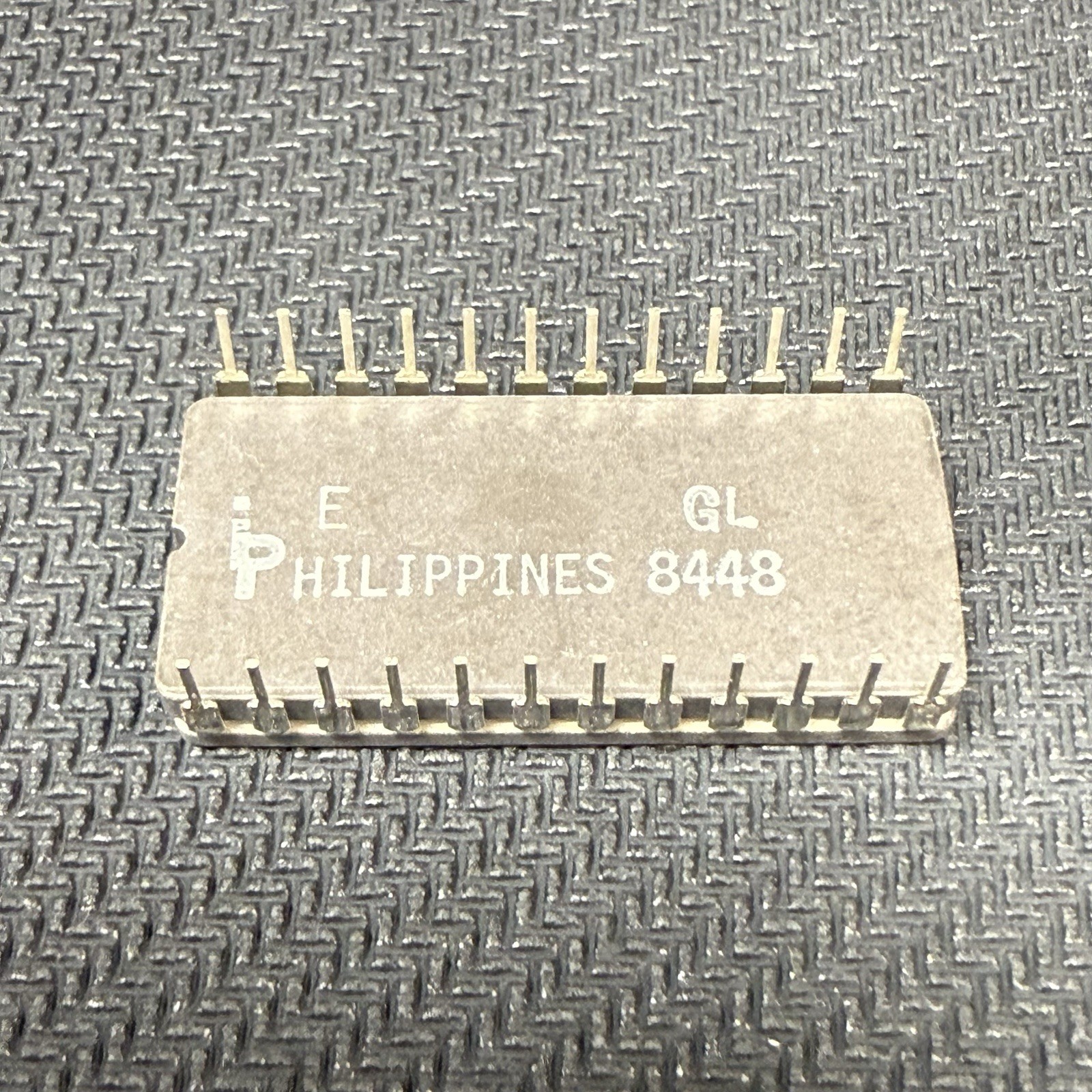Intel D8253-5 Programmable Interval Timer 24 Pin Ceramic DIP NOS