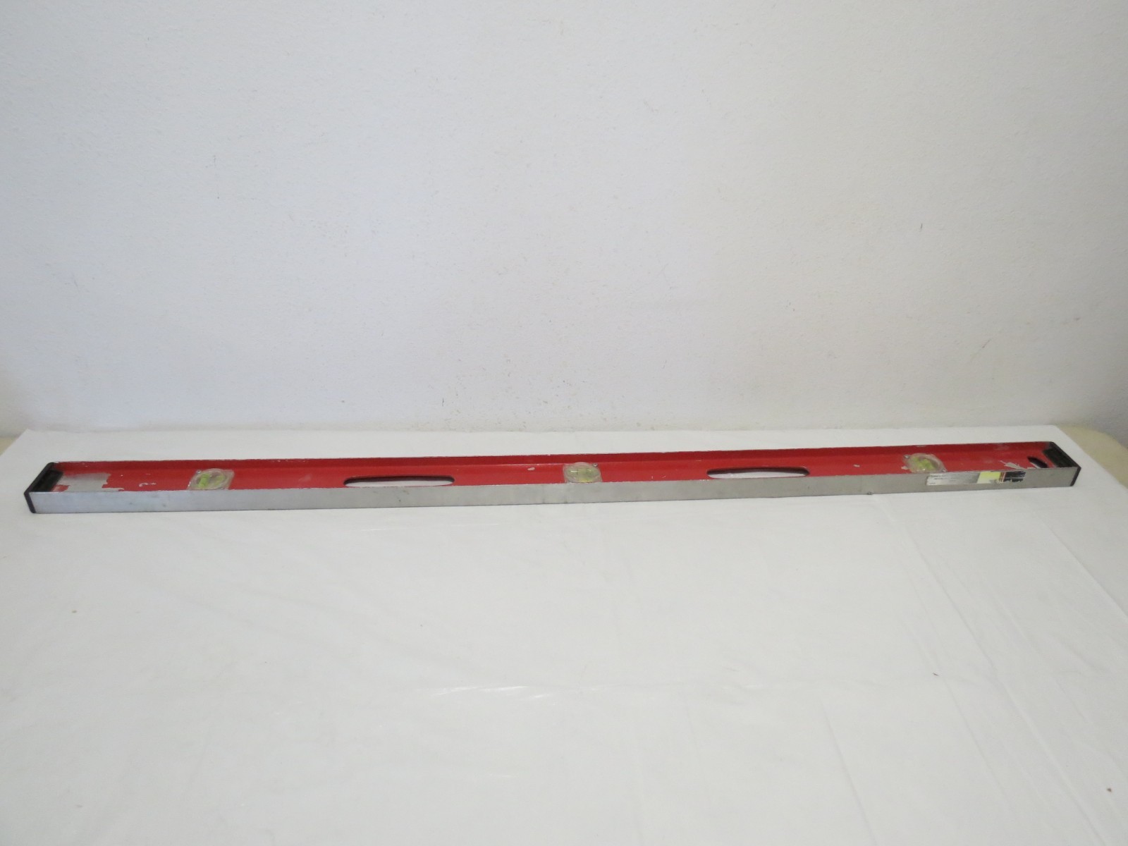 Sand's 48" Aluminum Level 6 Vials