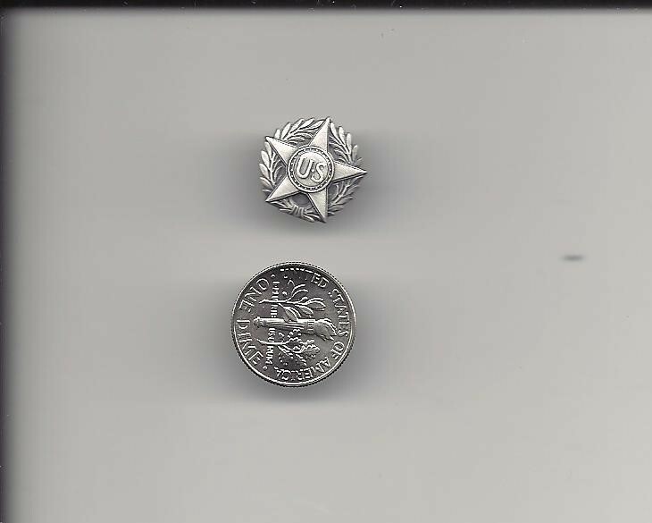 WWI Honorable Discharge Lapel pin Silver Colored for wounded in World War 1