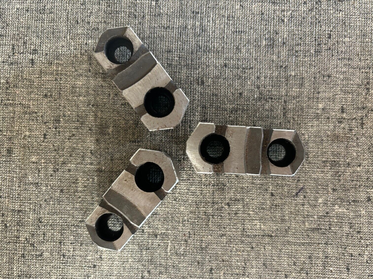 3 PIECE SET TOP JAWS FOR 5" SCROLL CHUCK, RAPIDHOLD #HL1058377 NOS