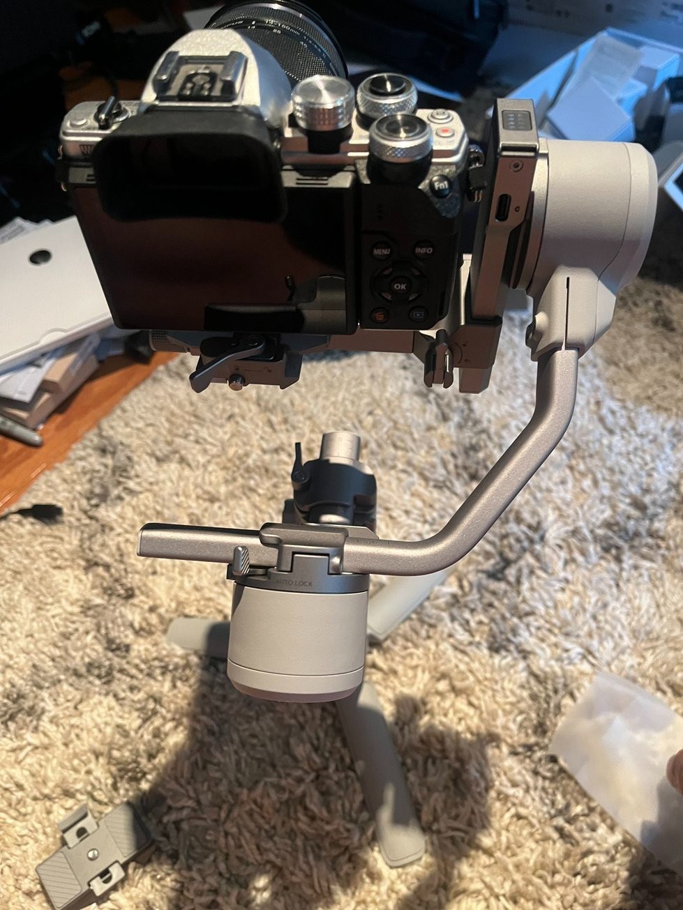 DJI - RS 4 Mini 3-Axis Gimbal Stabilizer - Gray