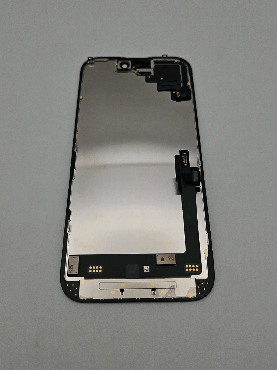 Apple iPhone 16 OLED Replacement Used Screen (Minor Imperfections)