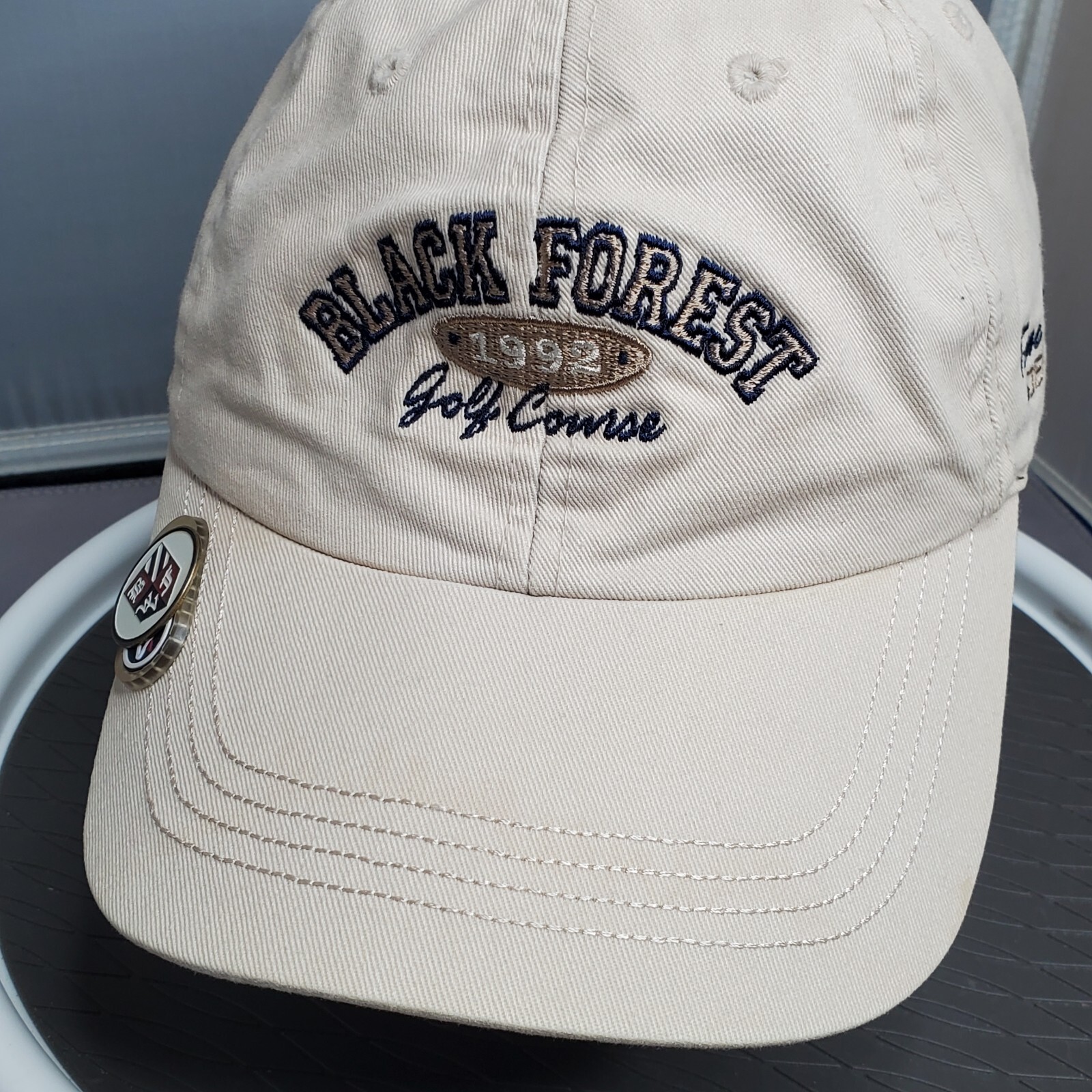 Black Forest Golf Course Hat Tan BALLMARKER *MINOR STAINS Womens or Small