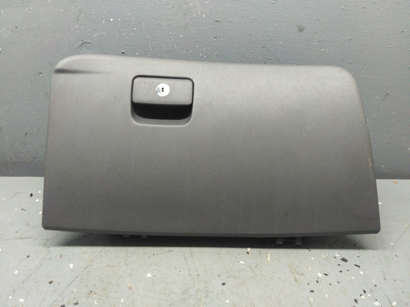 2011-2014 Hyundai Sonata Glove Box Storage Compartment 84510-3Q000 OEM