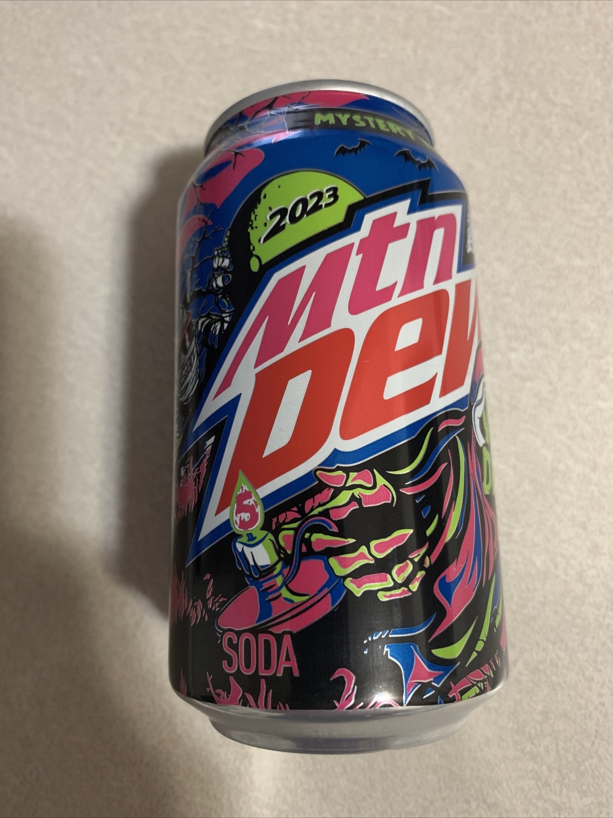 one 12oz Can Mountn Dew Voo Dew 2023 Mystery Flavor Voodoo (1 can of soda)