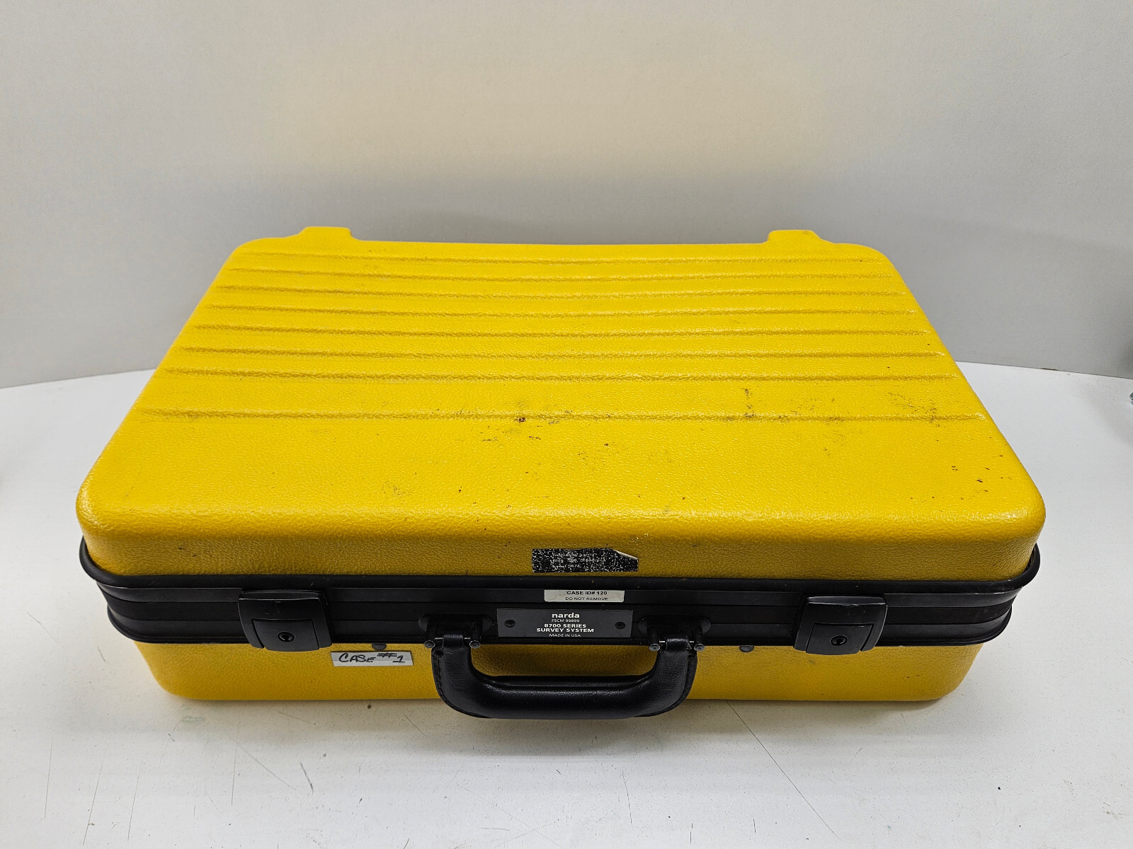 Narda 8700 Series RF Survey System