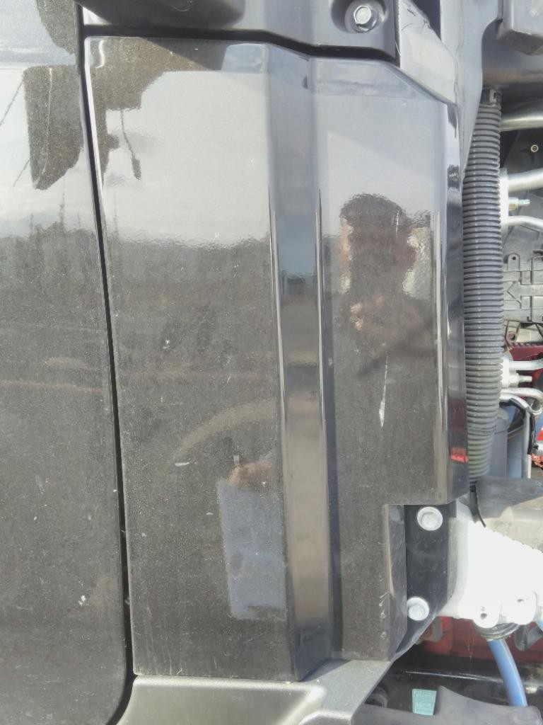 For 2023 KENWORTH T680 COWL Right ,  FL