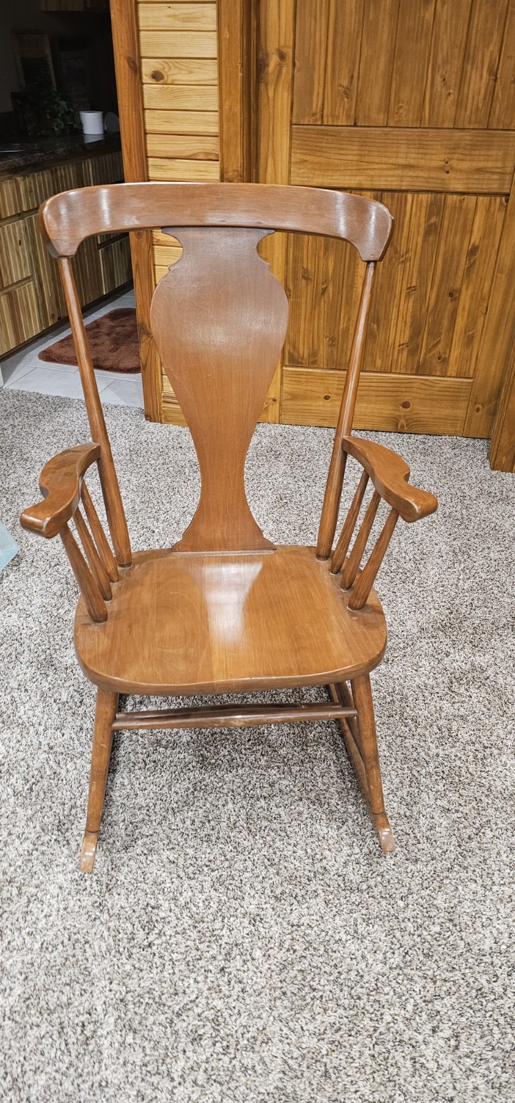 ANTIQUE  ROCKING ROCKER CHAIR * RARE FIND