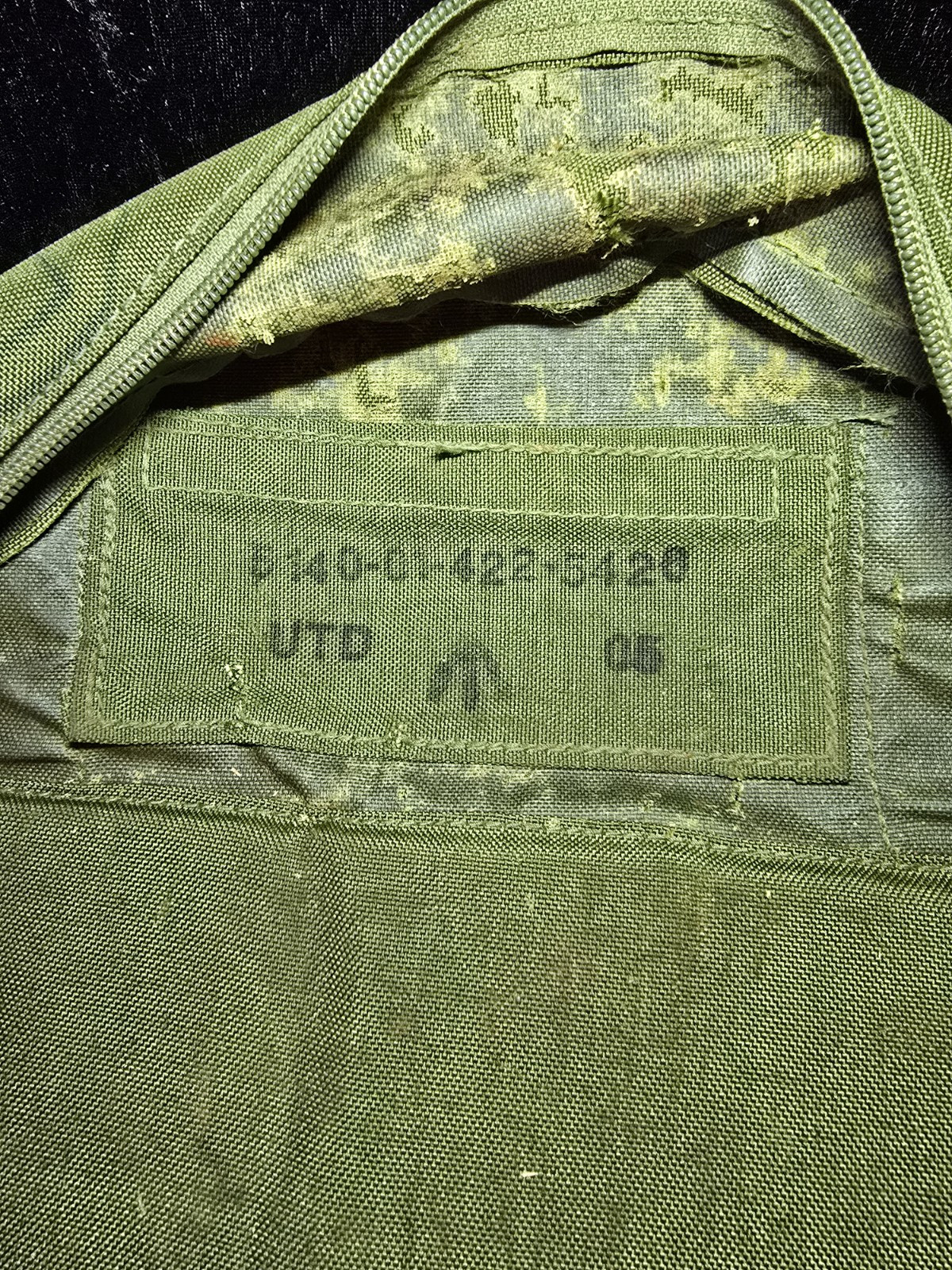 Vintage British Army Issue Hold All Olive Used