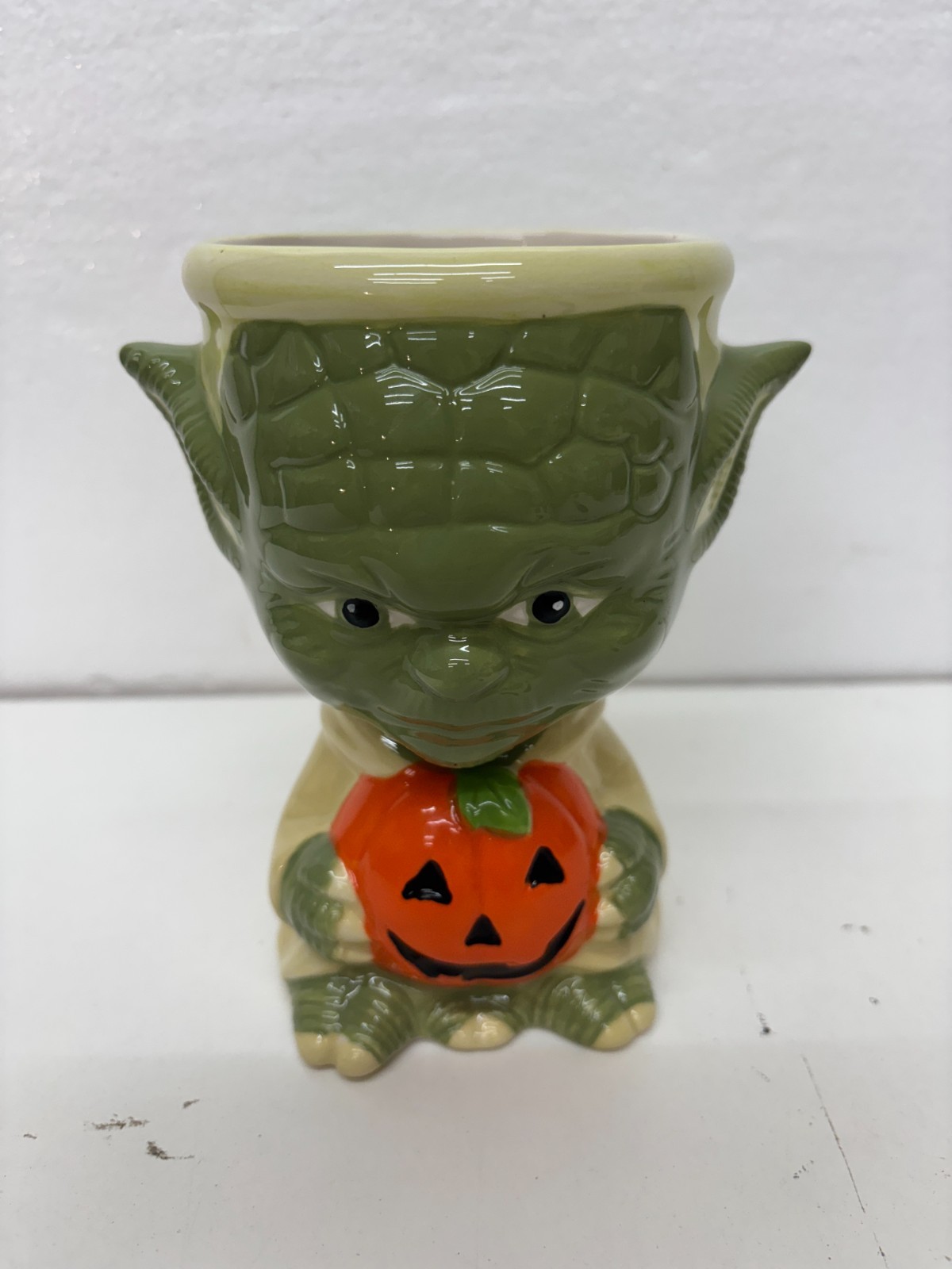 2012 Star Wars Galerie Yoda Cup Chalice Planter Goblet Retired Collectible 3D