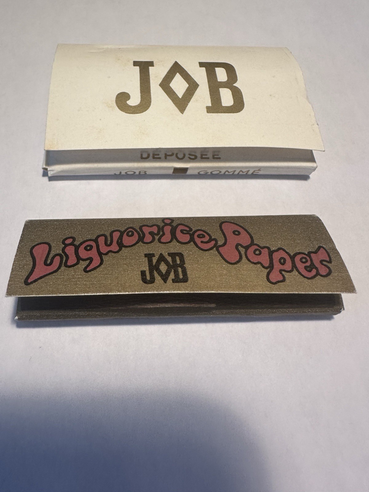 Vintage Job Rolling Papers Psychedelic RARE Made In France French