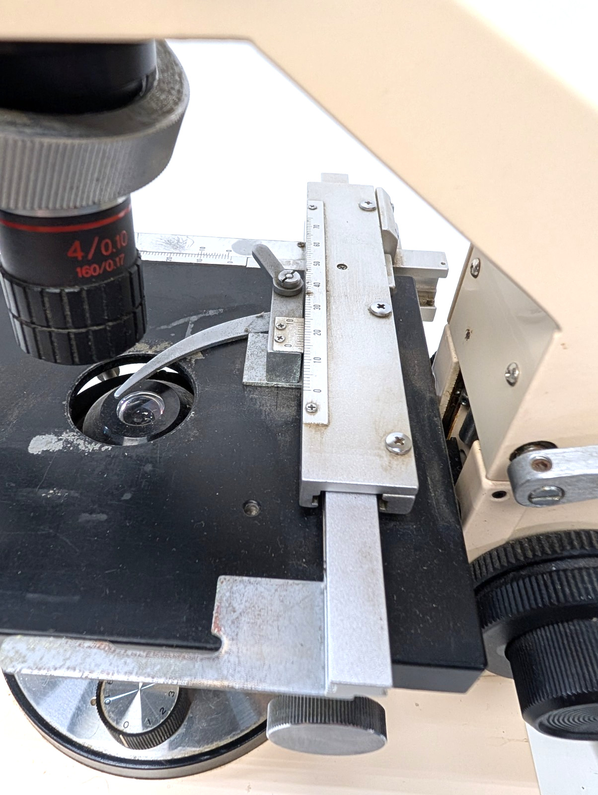 Swift Model M1000-D Microscope Appears Complete and Working PLEASE READ