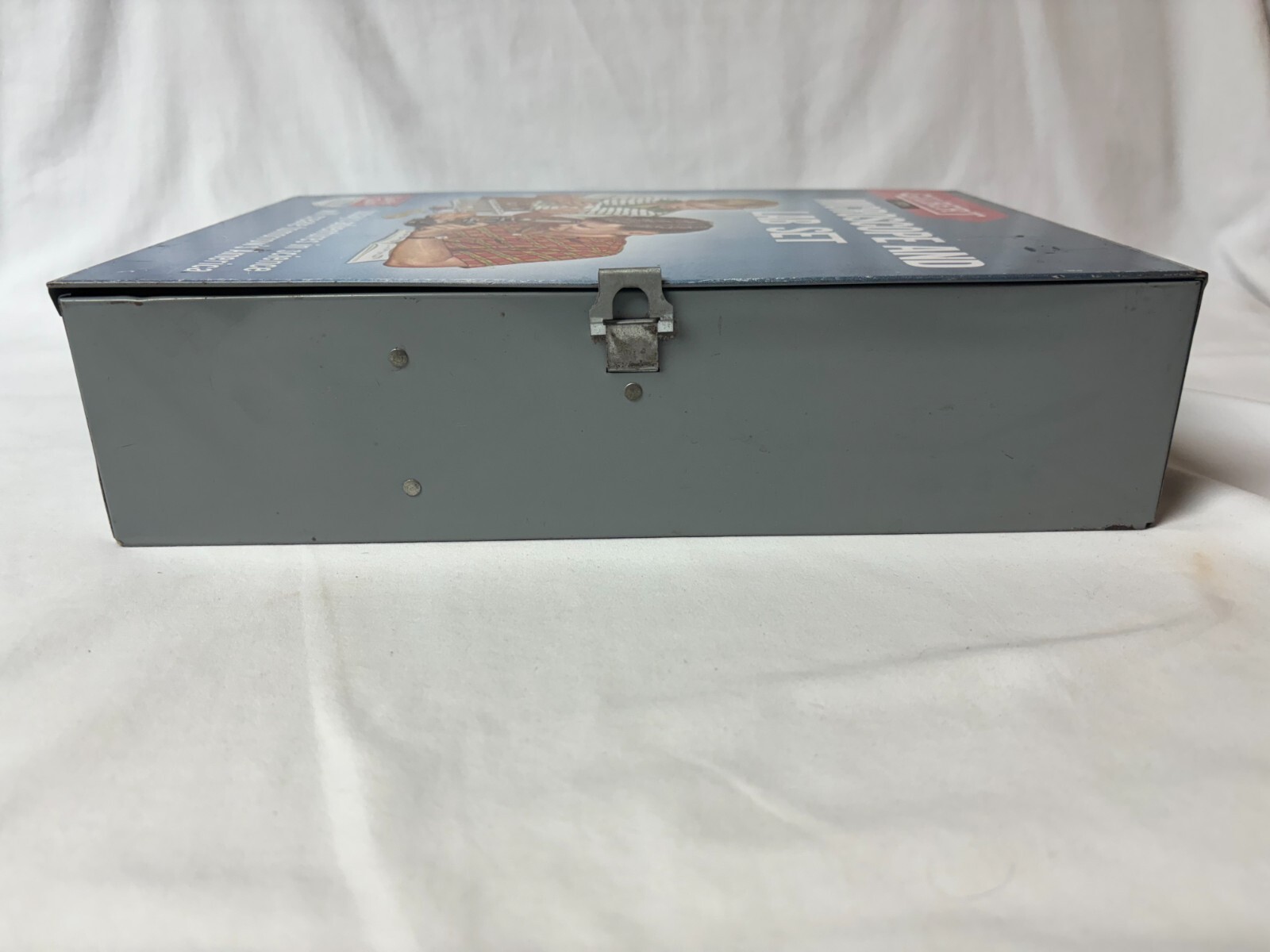 Gilbert Microscope and Lab Set Metal Case With Original Booklet And Accessories