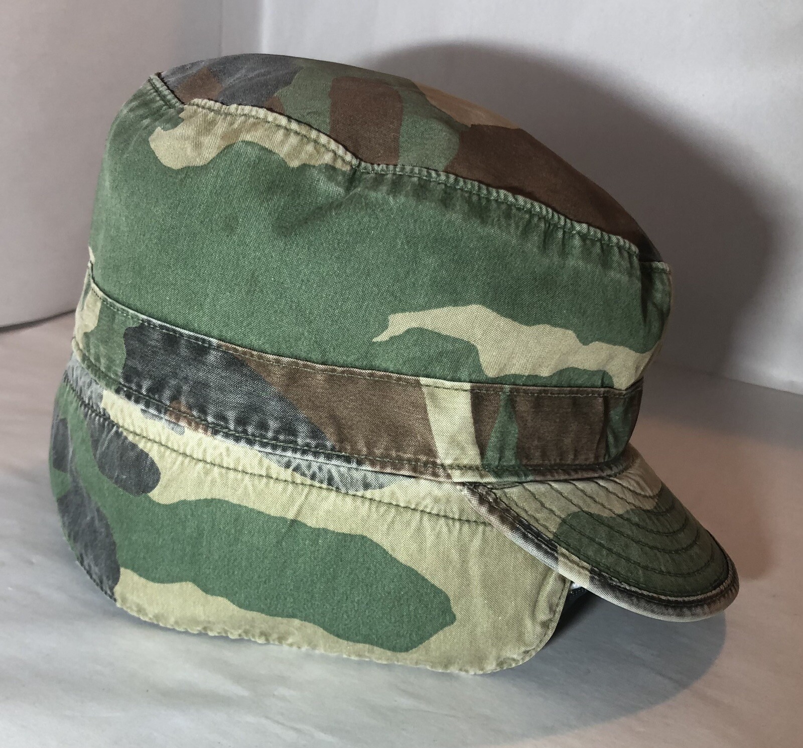 Hunting Military Cap Woodland Camo w/ Ear Flaps Vintage US Army Size 7 1/4