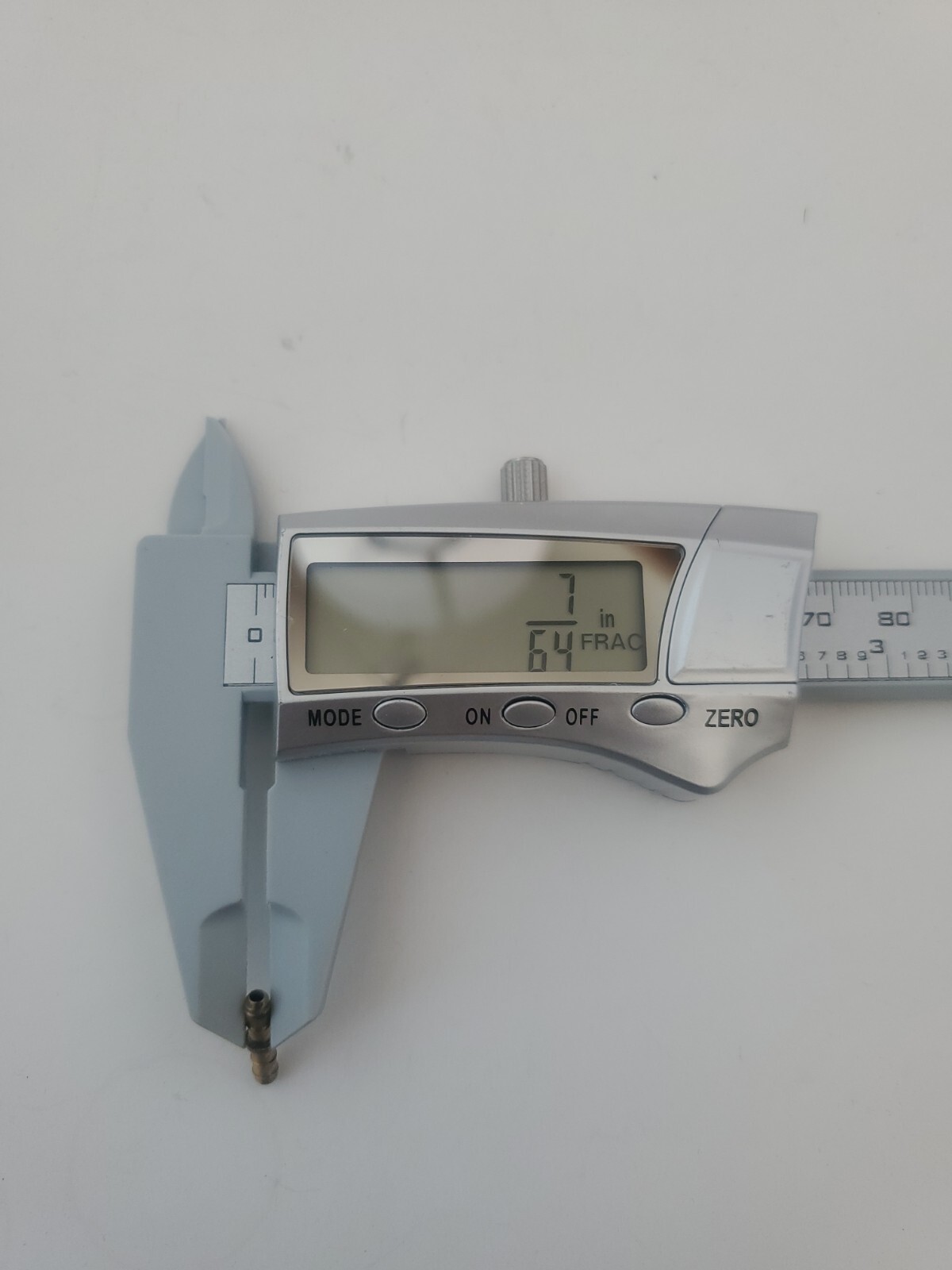 Honeywell CCT1628B 5/32" x 5/32" Barbed Coupling Pneumatic Brass Fitting HVAC