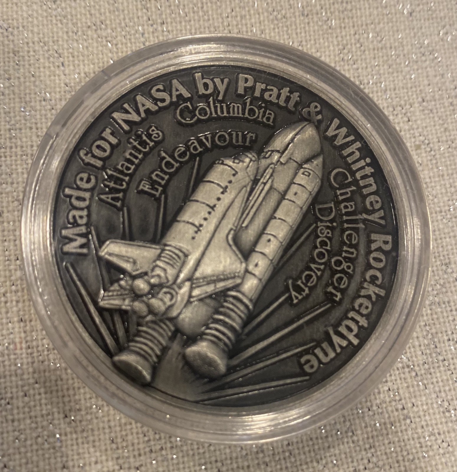 Flown Pratt & Whitney Rocketdyne Coin Atlantis Columbia Challenger, Discovery