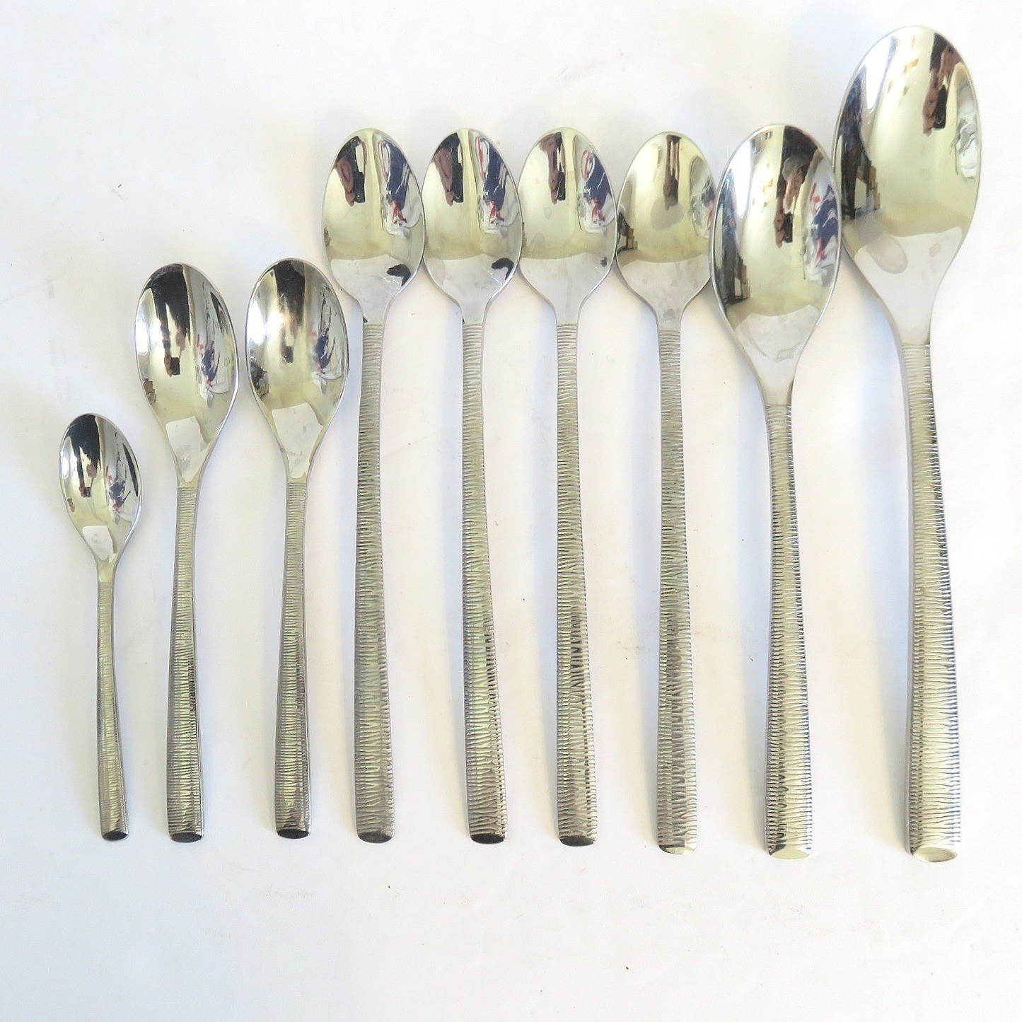 Sola Bali 18/10 Stainless Steel Cutlery Set Flatware Silverware Spoon Lot of 9