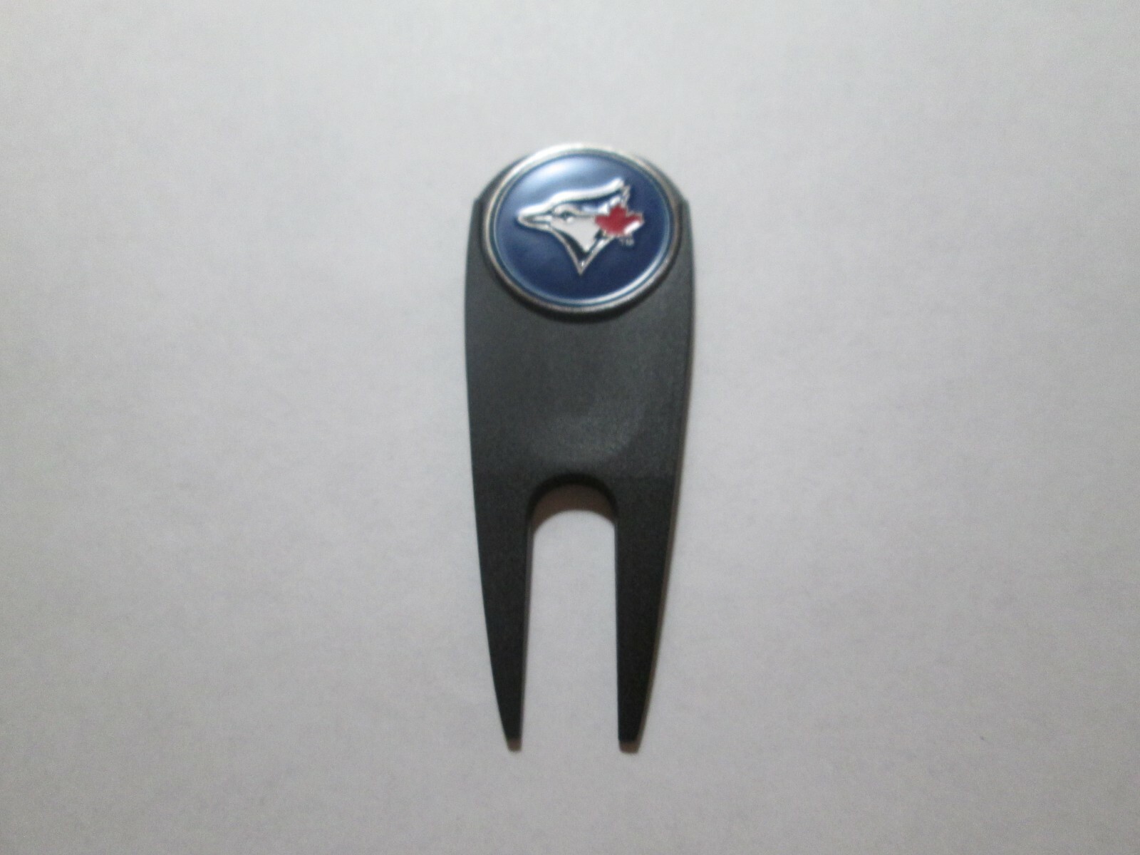 Golf/ Toronto Blue Jays Double Sided Ball Marker with Divot Tool - New!!