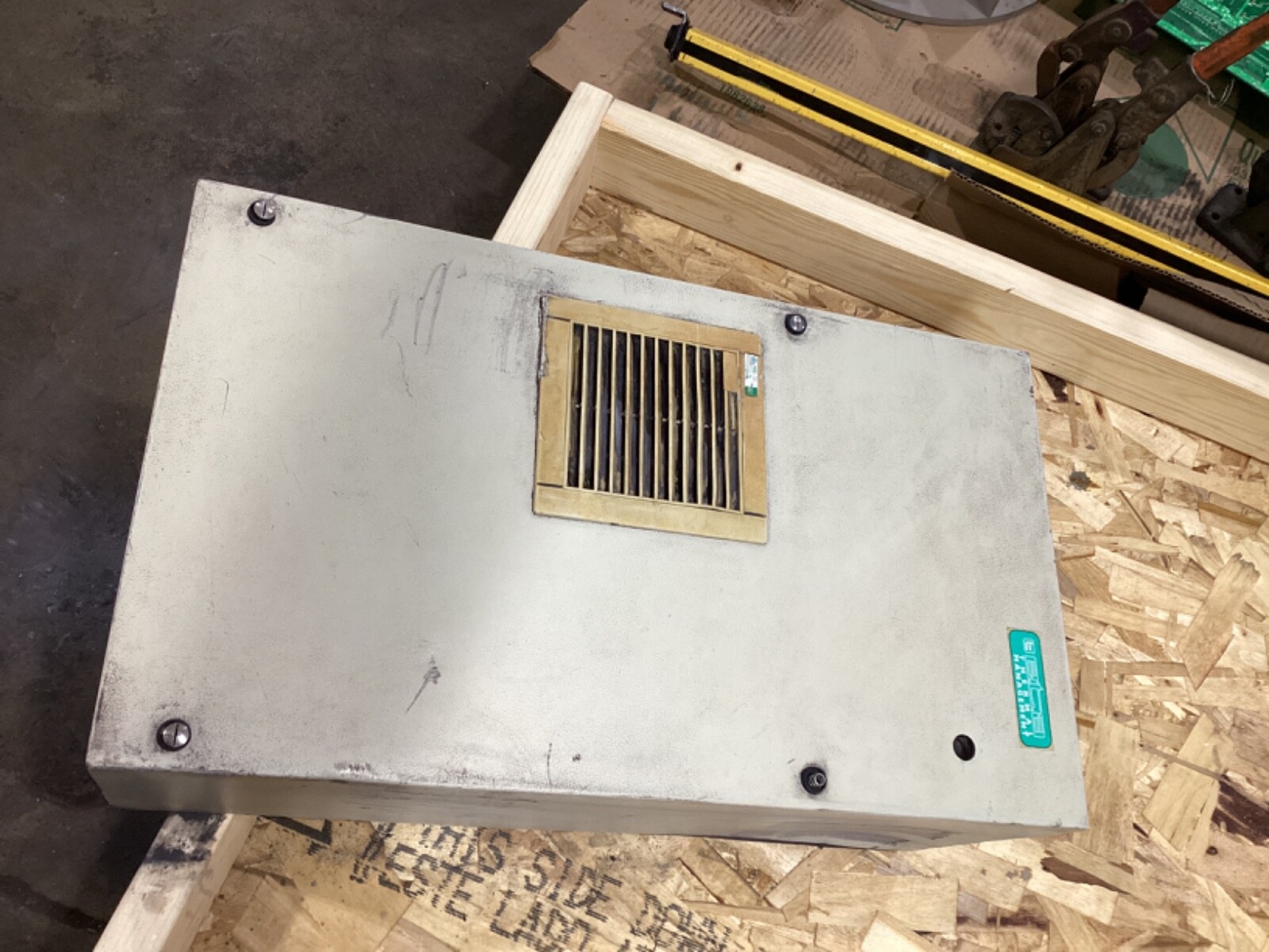 ETA THERMAL MANAGEMENT CABINET COOLING UNIT #100G36PR7