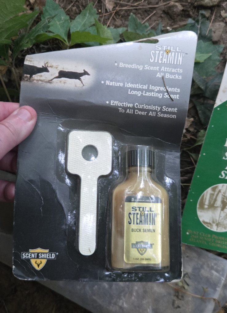 Scent Shield Still Steamin' Buck Semen Deer Lure 1 oz Dip Wick Bag Included
