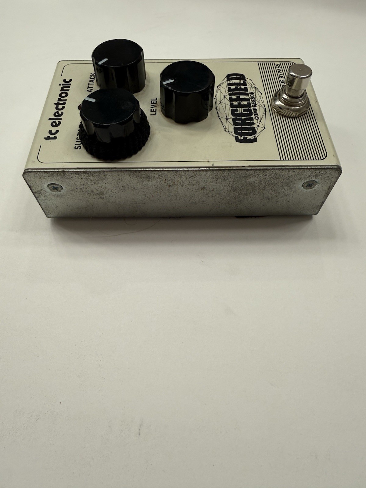 TC Electronic Forcefield Compressor Sustainer True Bypass Guitar Effect Pedal