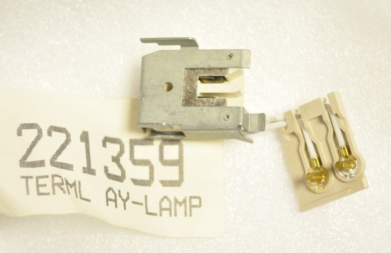 Kodak 221359 replacement lamp socket for the Carousel slide mod. 4000-5600. Nos.