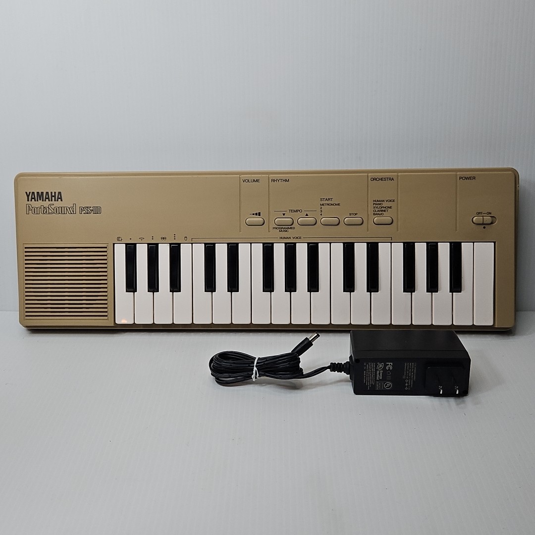 Vintage Yamaha PortaSound PSS-110 Mini Keyboard Synthesizer Made in Japan 1983