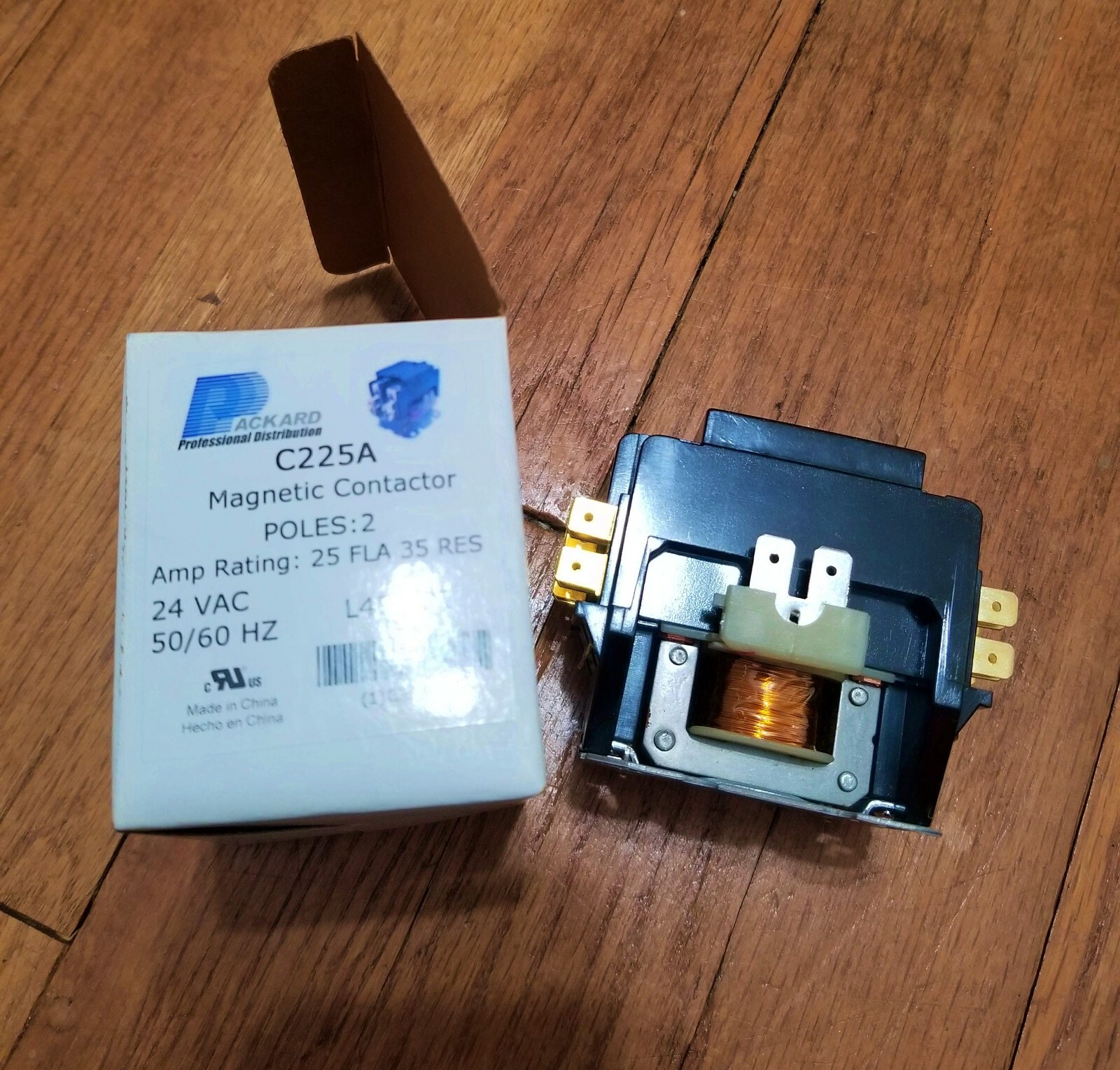 LOT of 2 New Packard C225A 2 Pole 25 Amp 35 Res 24 Volt Coil Contactor 50/60Hz