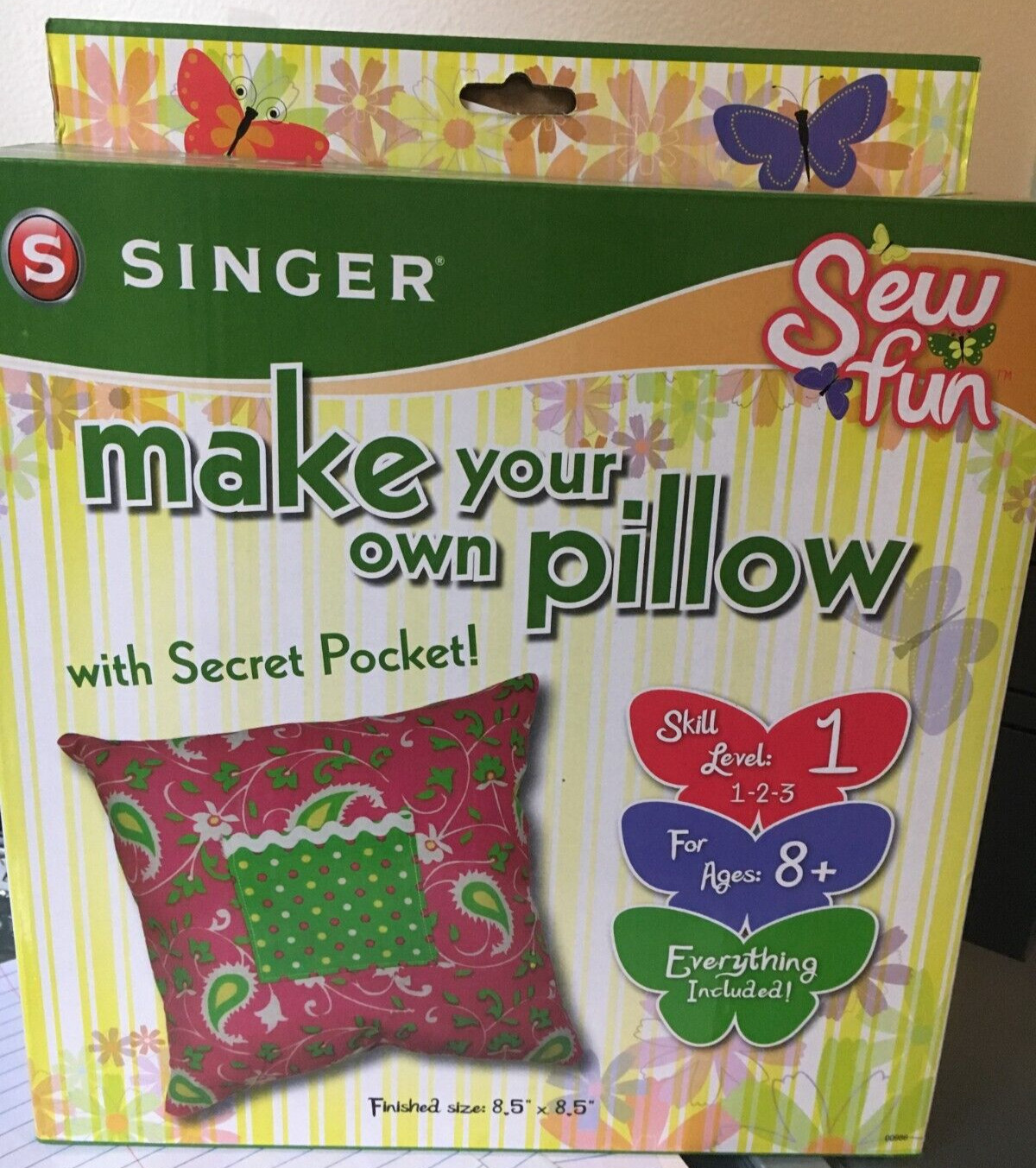 SINGER Sew Fun Make Your Own Pillow w Secret Pocket Kit Everything Included NEW