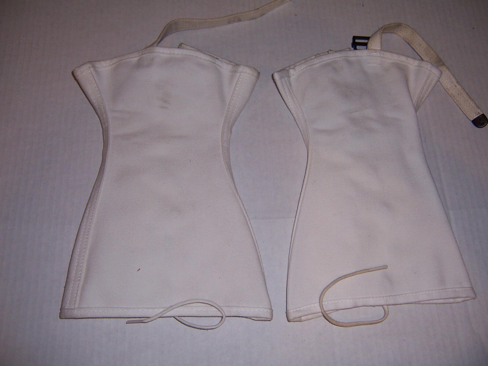 Original US USMC Marine Corps White Canvas Leggings - Size 8