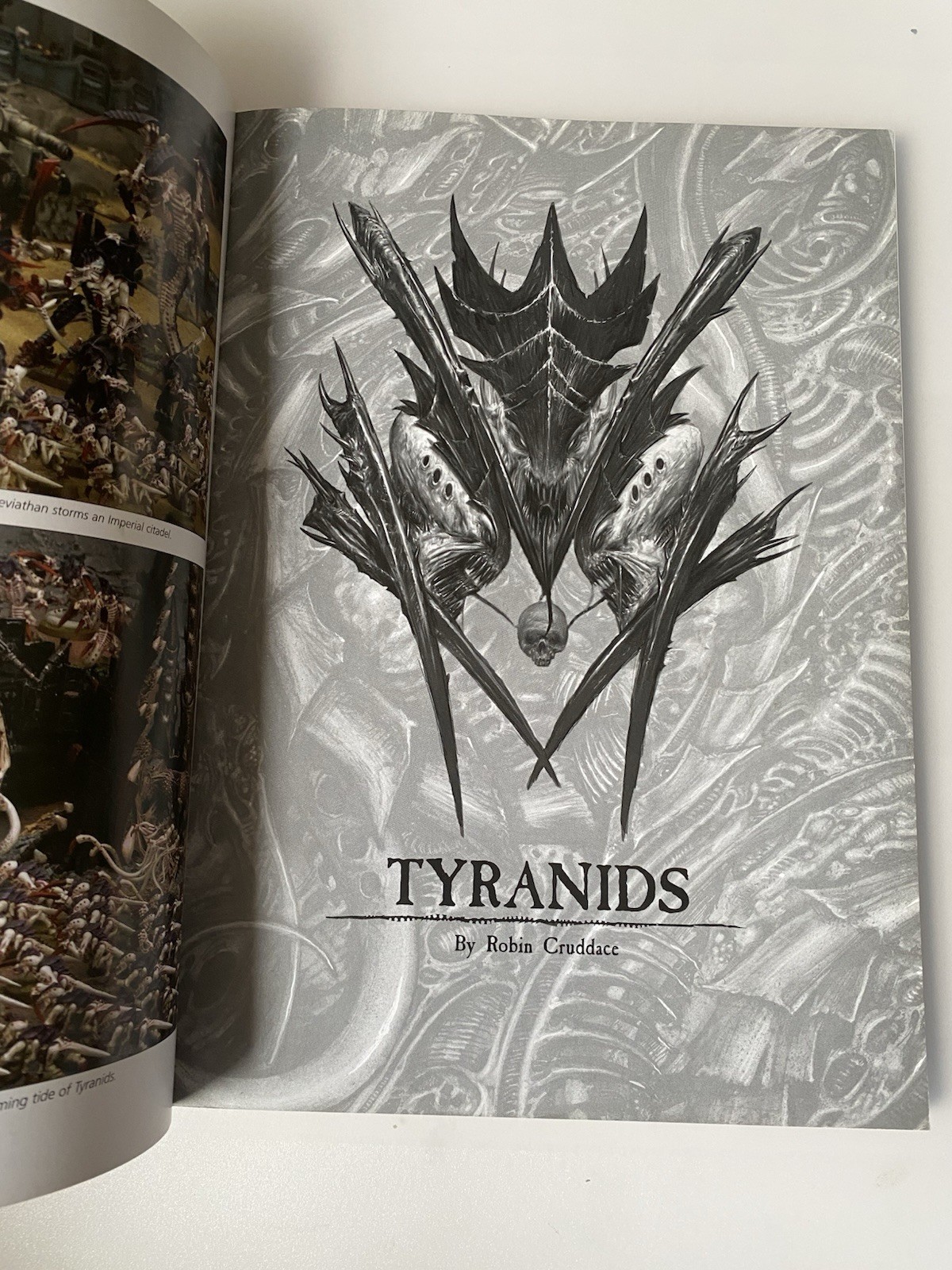 40k 5th Ed Tyranids Codex, OOP Softcover Book, Excellent Condition
