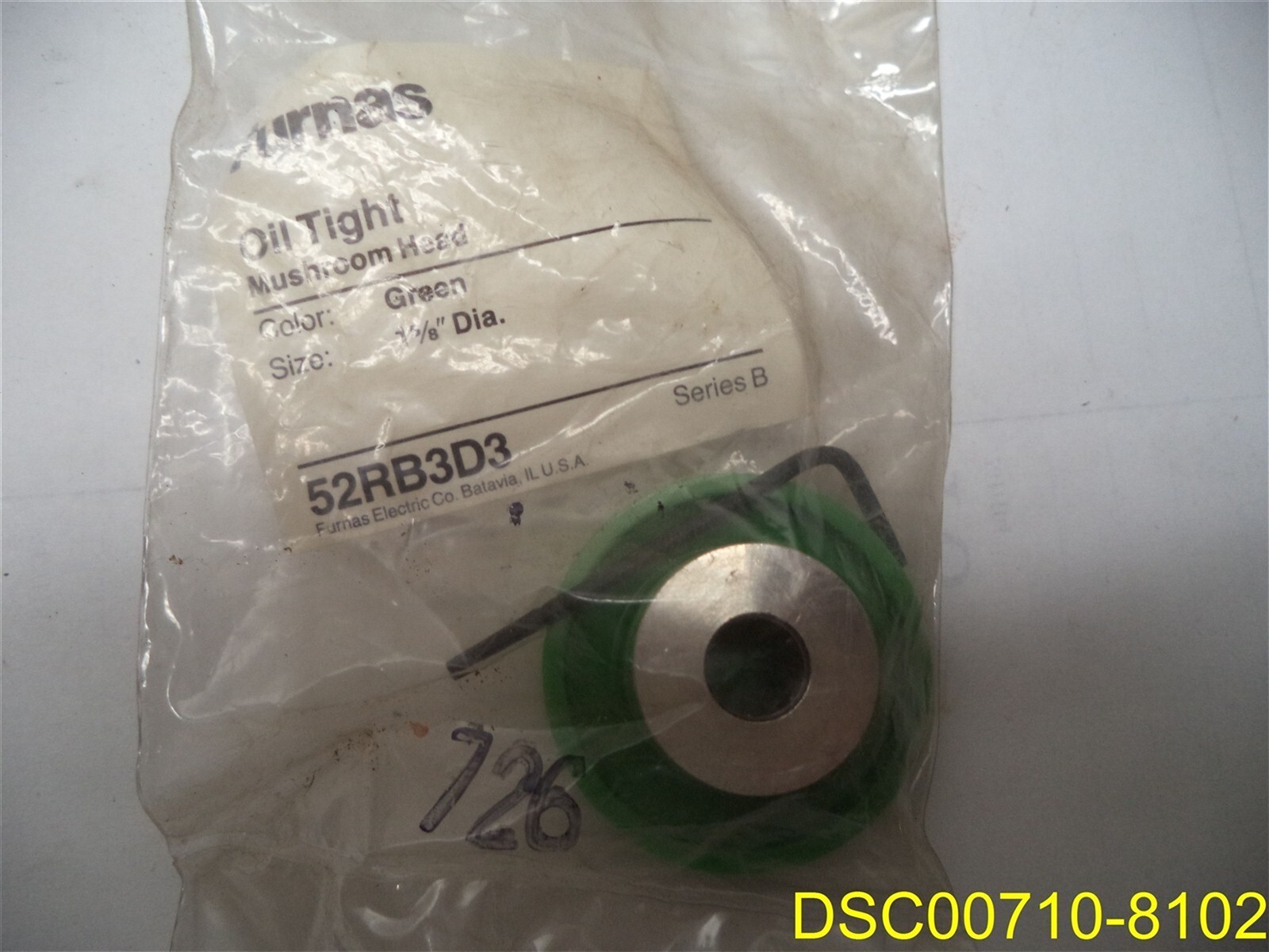 Qty = 7: NEW FURNAS 52RB3D3 GREEN MUSHROOM HEAD CAP