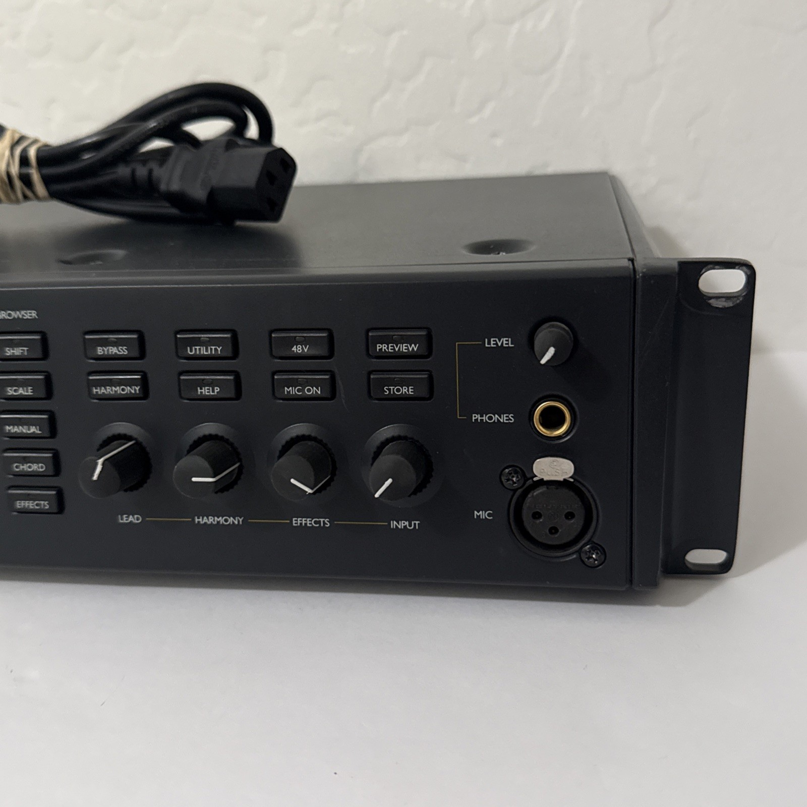 TC Helicon Voice Prism Plus Vocal Processor