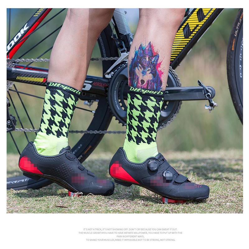 Pro Mens Womens XC Cycling Riding Sports Ankle Socks Bicycle Bike Socks Green