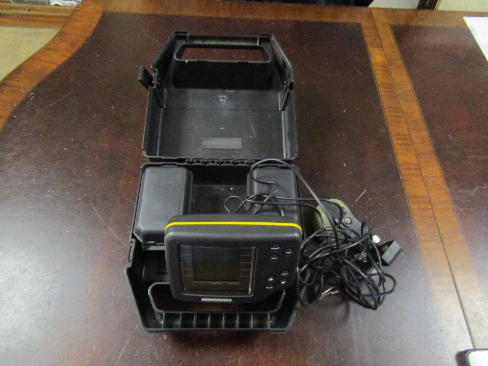 Humminbird wide one portable fish finder depth transducer works